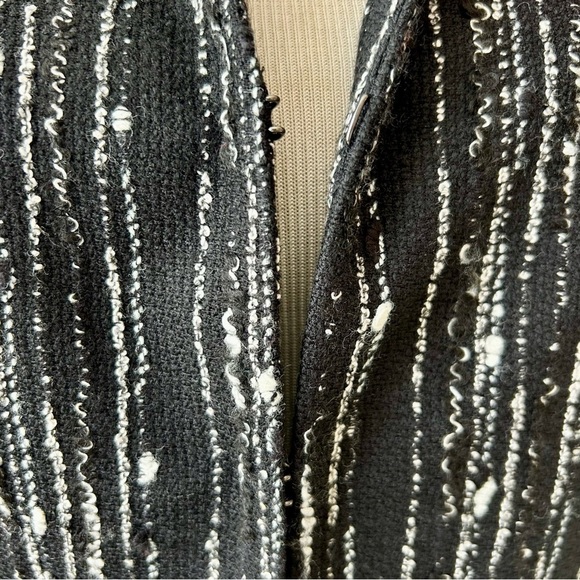 Lafayette 148 New York Black and White Textured Wool Blazer Jacket Split Cuff 6 - Picture 8 of 9